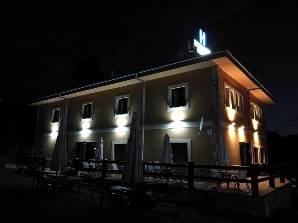 Hotel Alonso Льянес Экстерьер фото