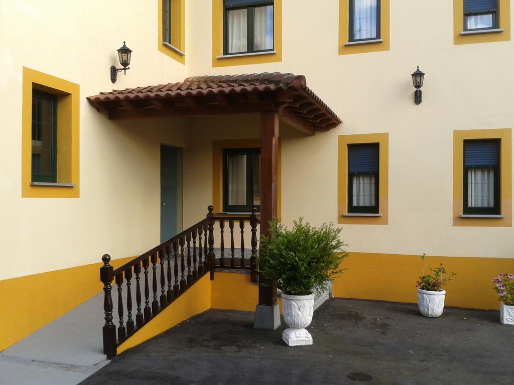 Hotel Alonso Льянес Экстерьер фото